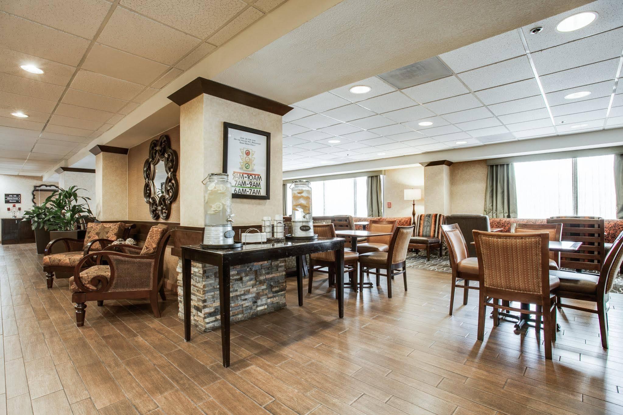 Hampton Inn San Antonio Downtown Buitenkant foto
